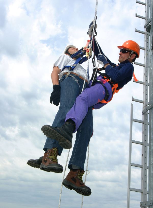 Set up a fall protection rescue plan